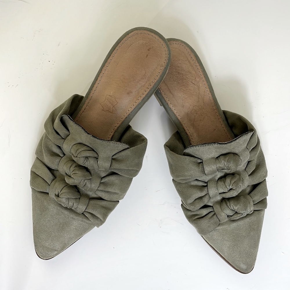 Mi.im Green olive Knotted mule slip ons leather size 6.5 sage